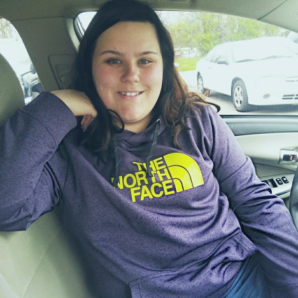 Meet your Posher, Mariah - Picture 1 of 1